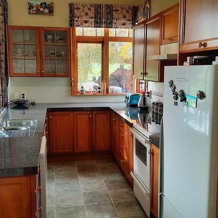 Pukeawa Greenfield Country Homestay מראה חיצוני תמונה