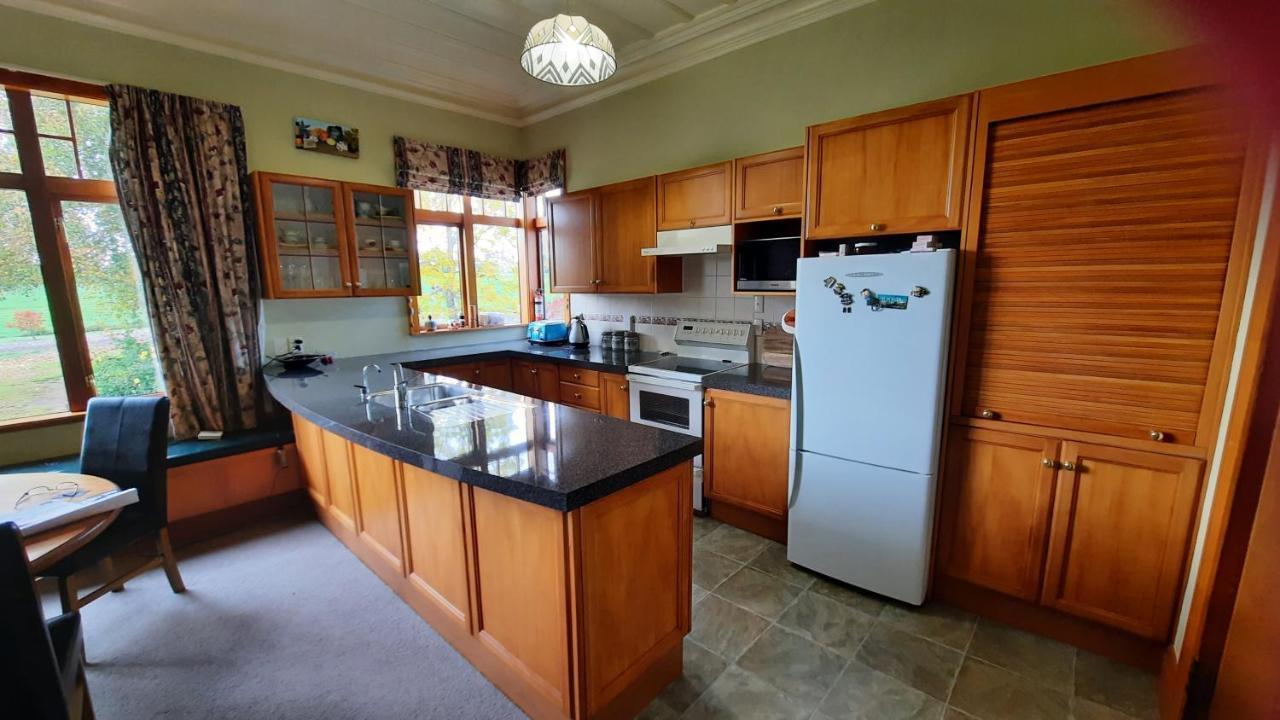Pukeawa Greenfield Country Homestay מראה חיצוני תמונה